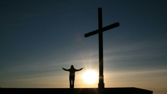 39. Crucificado con&nbsp;Cristo